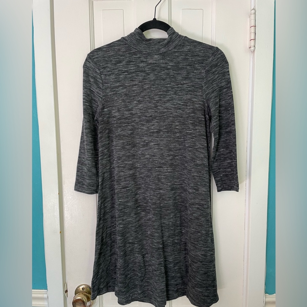 EUC Thyme & Honey Mock Neck Charcoal Grey Dress